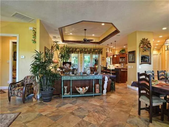 Photo of 5717 SE Major Way