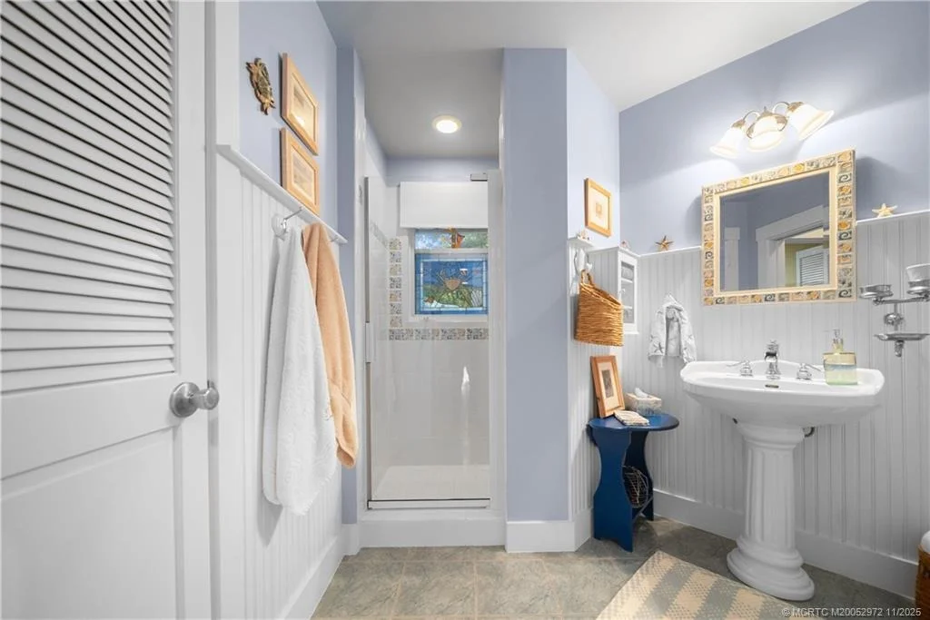 Photo of 12 Oak Hill Way