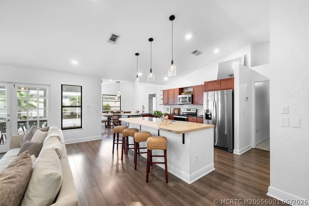 Photo of 5068 SE Major Way