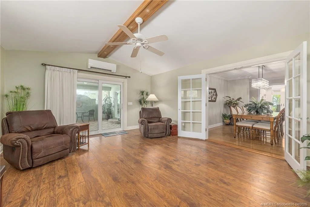 Photo of 4020 SE Whiticar Way