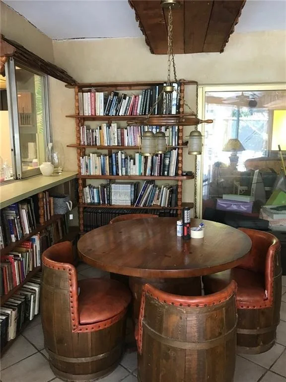 Photo of 1497 NW Lake Point