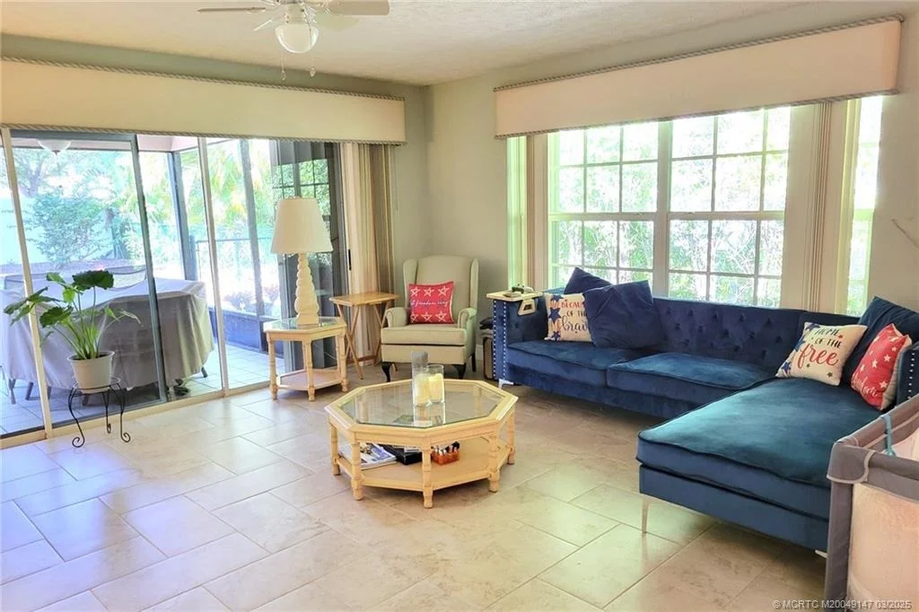 Photo of 3852 SE Fairway W