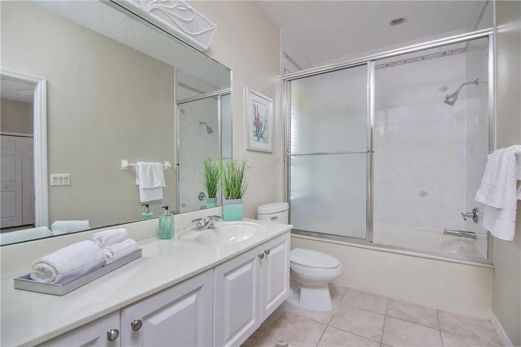 Photo of 1424 NW Coconut Point Lane