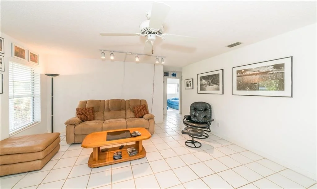 Photo of 2350 NW Sunset Boulevard