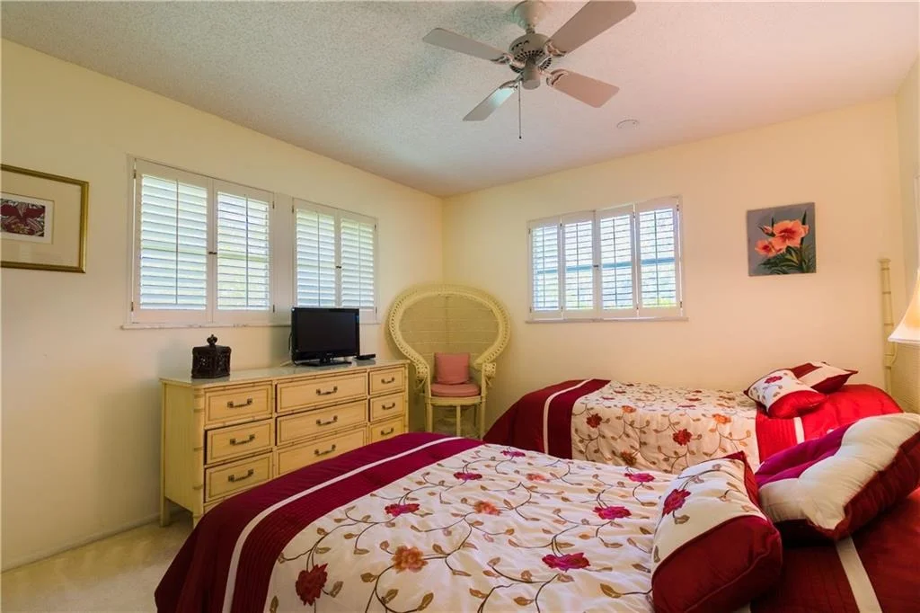 Photo of 2841 SE Fairway W