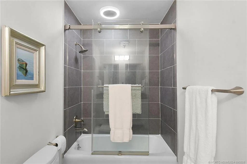 Photo of 6 Copaire Road