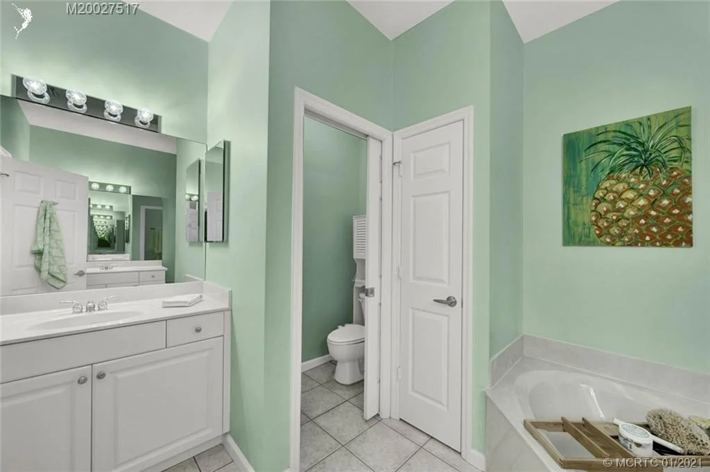 Photo of 1558 SE Tidewater Place
