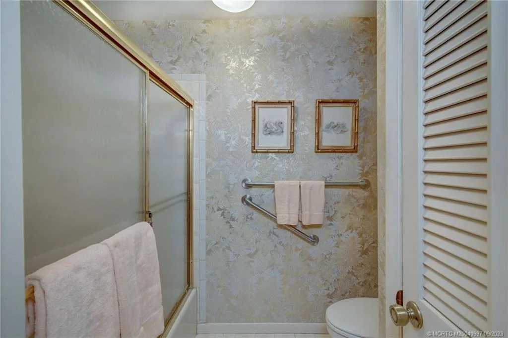 Photo of 2923 NE Rosetree Drive