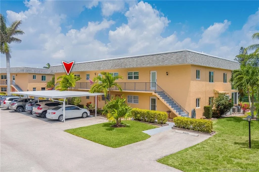 Photo of Unit 384 at 2950 SE Ocean Boulevard