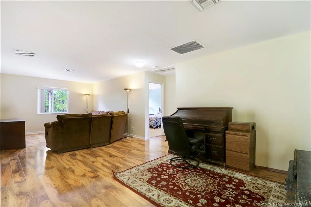 Photo of 5711 SE Graham Drive