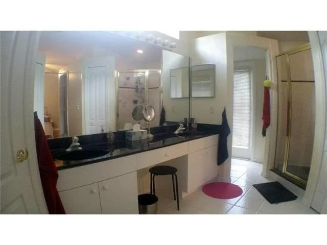 Photo of 6888 Bronte Circle