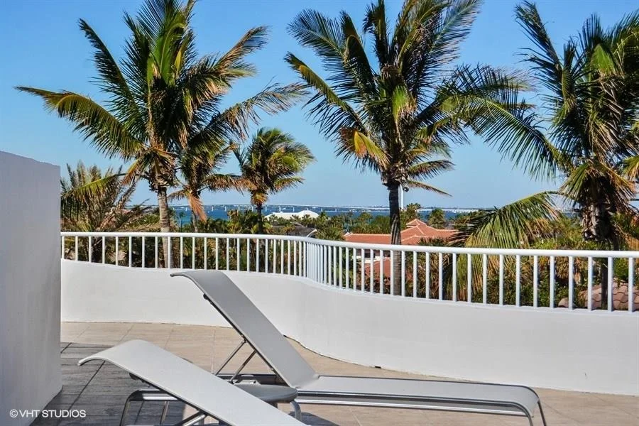 Photo of Unit 417 at 2001 SE Sailfish Point Boulevard