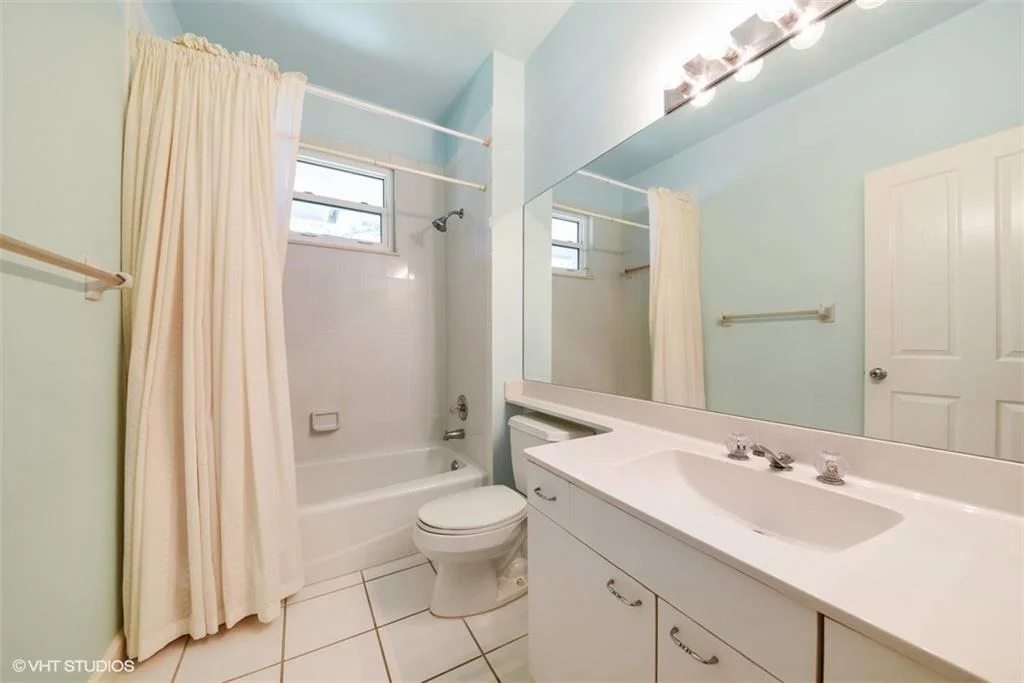 Photo of 3487 SE Cambridge Drive