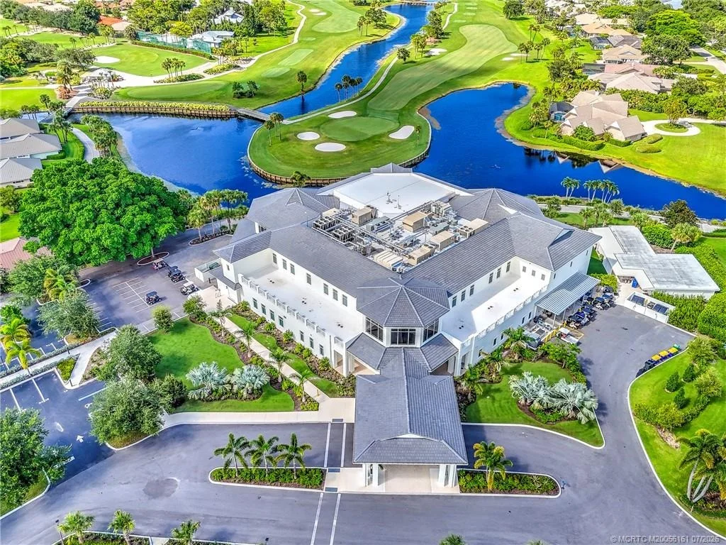 Photo of 6420 SE Winged Foot Drive