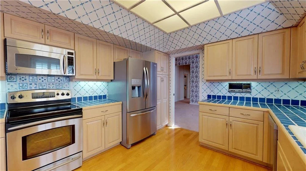 Photo of 6672 SE Pacific Drive