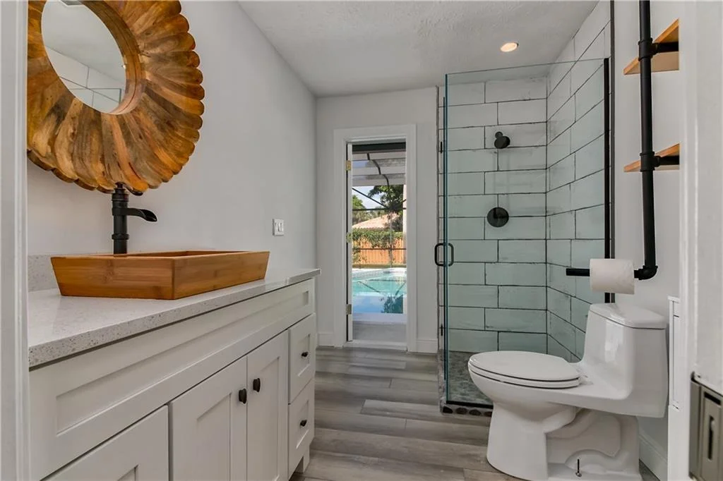 Photo of 6 Copaire Drive