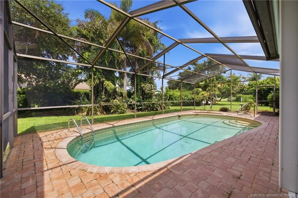 Photo of 3131 SE Fairway W
