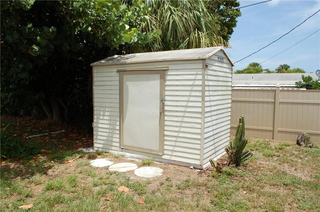 Photo of 439 SE Parkway Drive