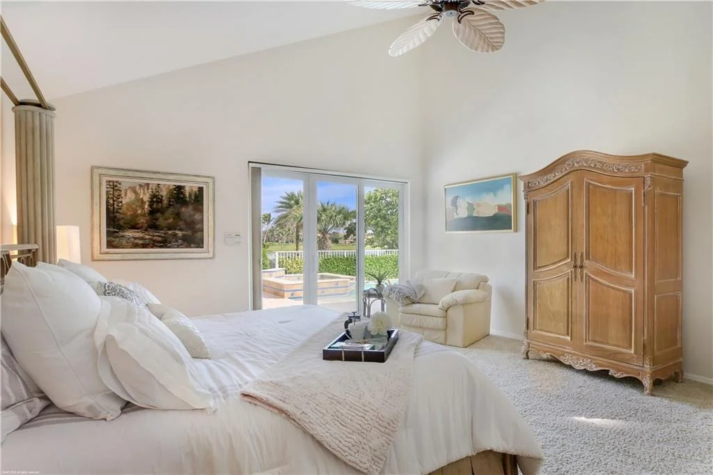 Photo of 6917 SE Harbor Circle
