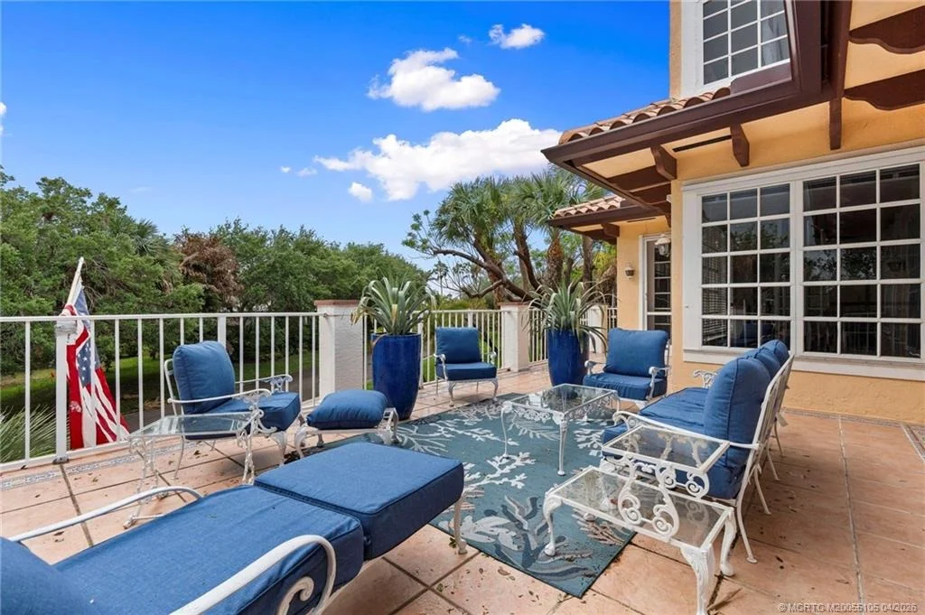 Photo of 6 Castle Hill Way