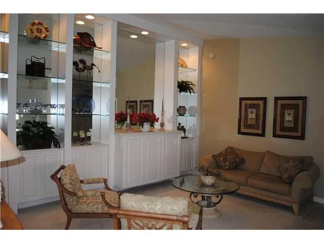 Photo of 847 SW Balmoral Trace