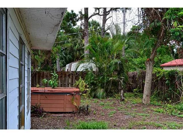 Photo of 1241 SE Seashell Lane