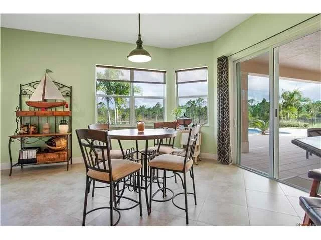 Photo of 7535 SE Laque Circle
