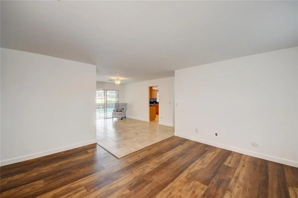 Photo of 3373 SE Fairway East