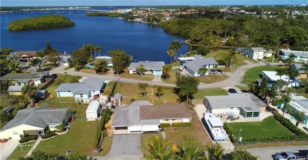 Photo of 75 SW Cabana Point Circle