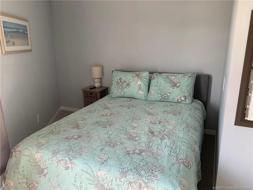 Photo of 23 Nettles Boulevard