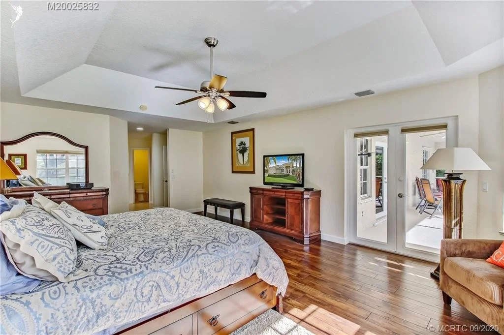 Photo of 3792 SE Fairway W