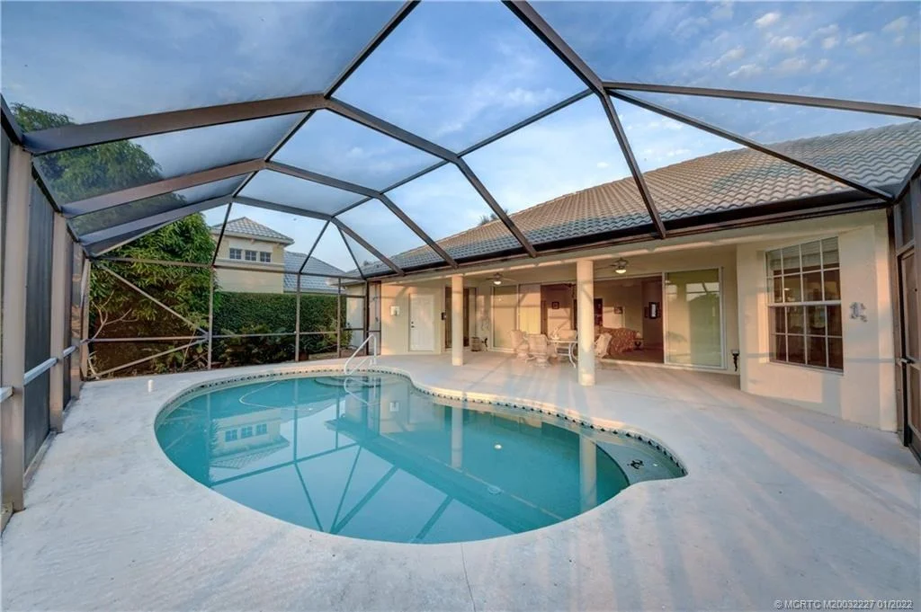 Photo of 2480 NW Everglades Boulevard