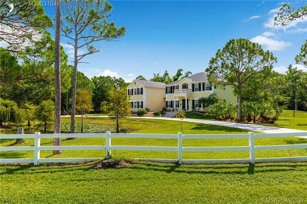 Photo of 11013 SW Redwing Drive