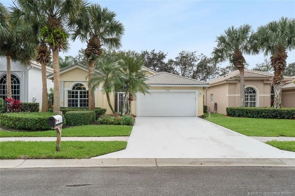 Photo of 4728 SE Mizner Place