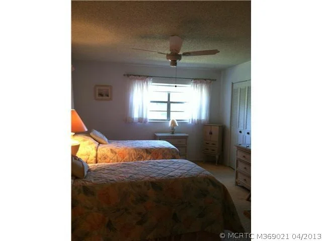 Photo of Unit 5 at 2950 SE Ocean Boulevard