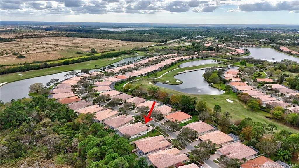 Photo of 858 SW Balmoral Trace SW