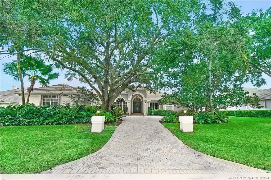 Photo of 3073 SE Doubleton Drive