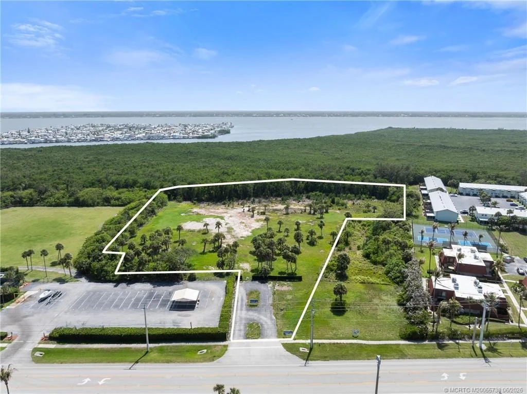Photo of 9475 S Ocean Drive