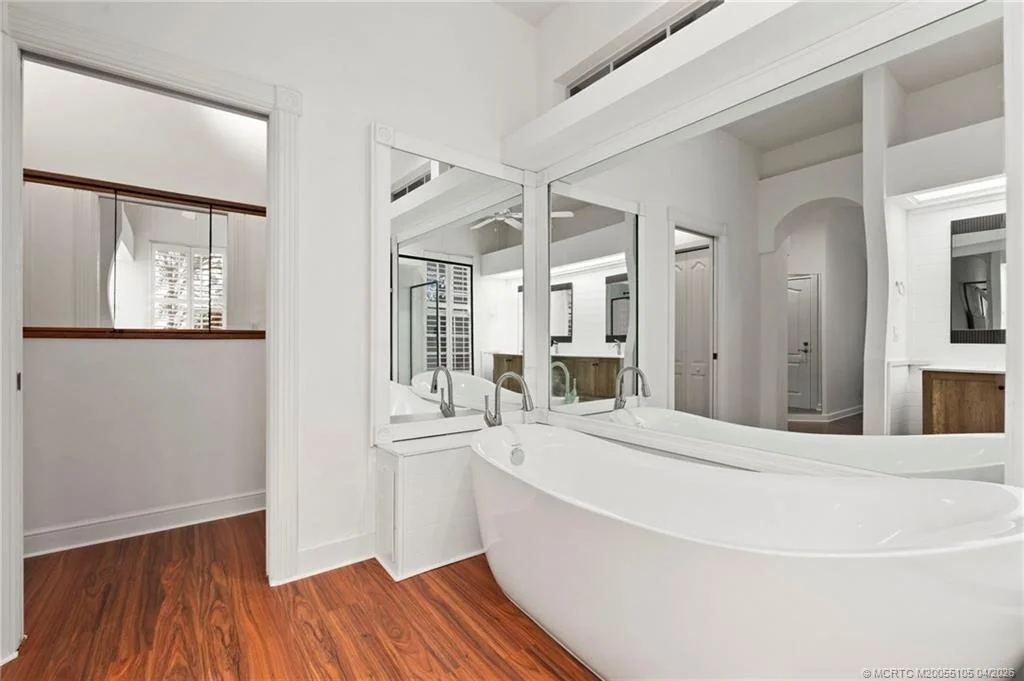 Photo of 6 Castle Hill Way