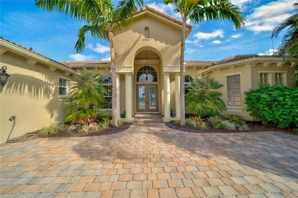 Photo of 5100 SE INLET ISLE Way