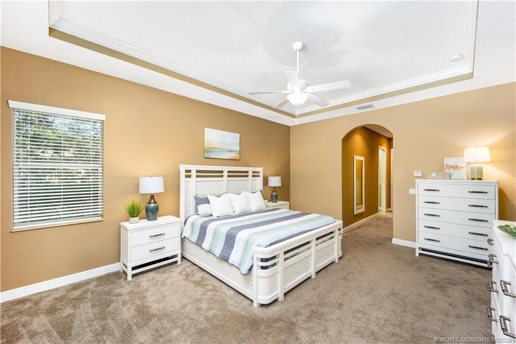 Photo of 155 SE Ethan Terrace