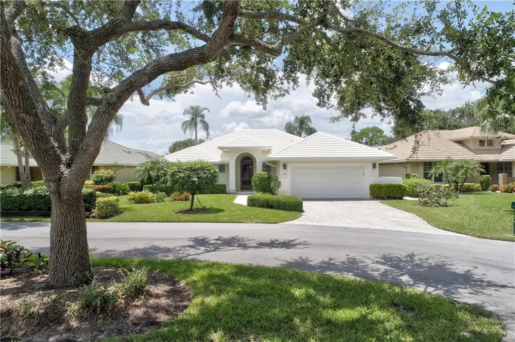 Photo of 3422 SE Cambridge Drive
