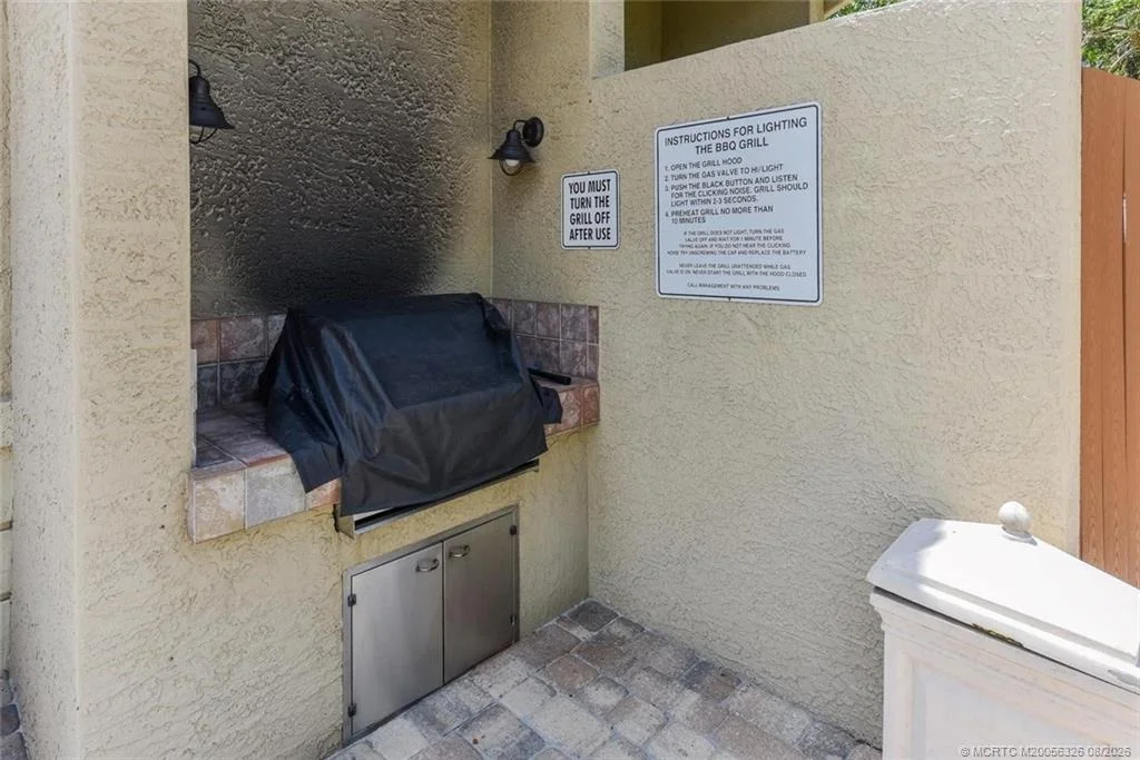 Photo of 952 SE Willoughby Trace