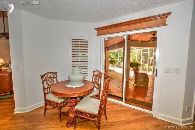 Photo of 490 SE Saint Lucie Boulevard
