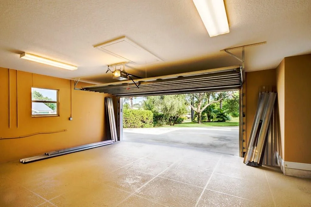 Photo of 5124 SE Horseshoe Point Road