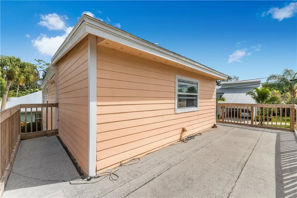 Photo of 826 SW Rustic Circle