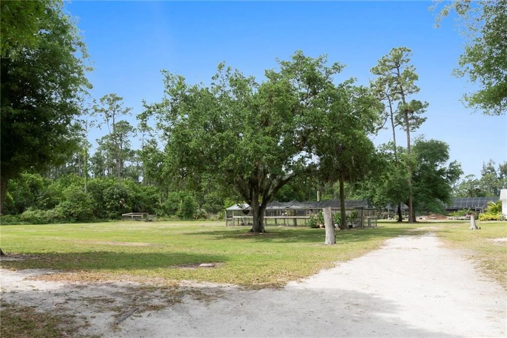 Photo of 1677 D Road