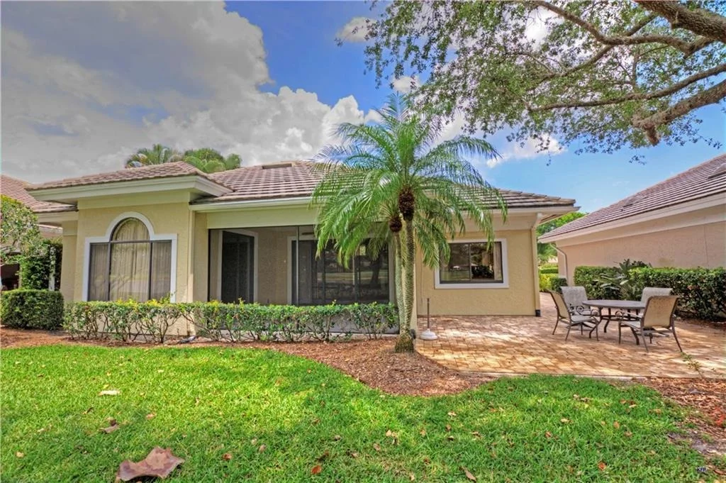 Photo of 6908 SE Pacific Drive