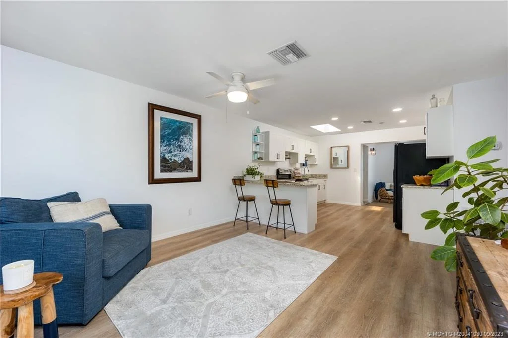 Photo of 504 SE Parkway Drive
