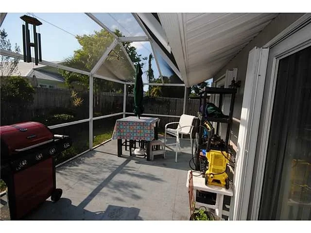 Photo of 5927 SE Grafton Drive